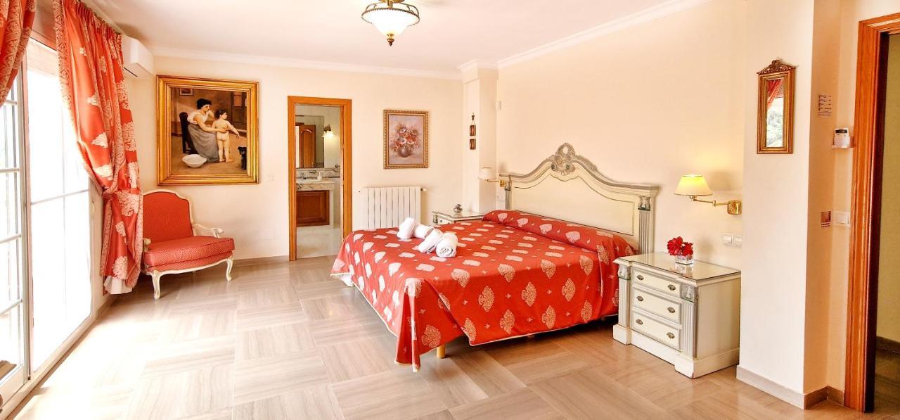 Golden Villa Costa Del Sol - Big Private Pool - Bbq - Good Location Fuengirola Exterior foto