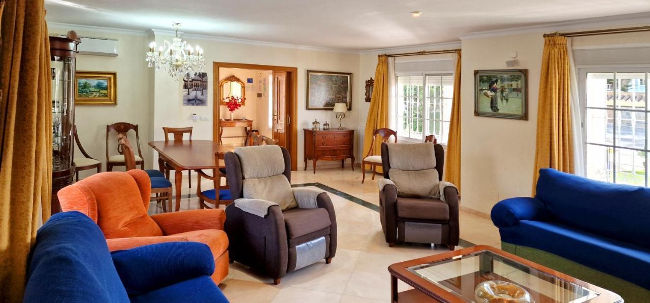 Golden Villa Costa Del Sol - Big Private Pool - Bbq - Good Location Fuengirola Exterior foto