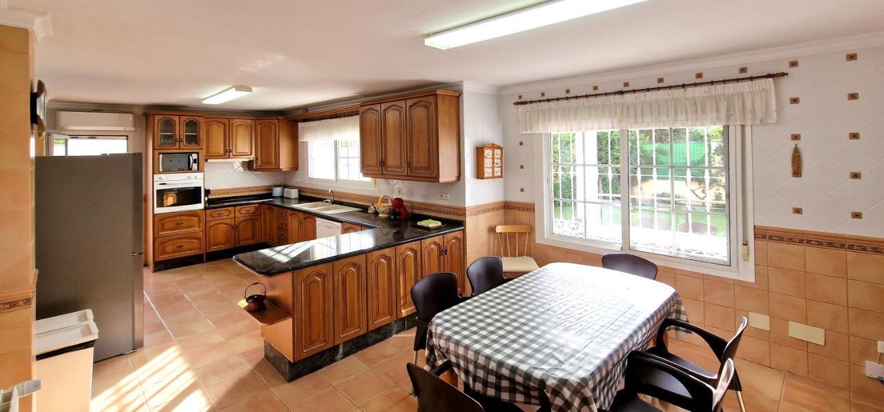 Golden Villa Costa Del Sol - Big Private Pool - Bbq - Good Location Fuengirola Exterior foto